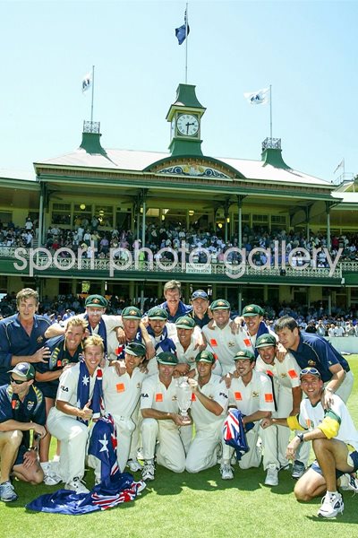 The Australian team 2002 Ashes