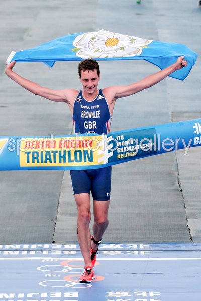 Alistair Brownlee Triathlon China 2011