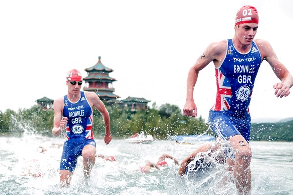 Alistair & Jonathan Brownlee Triathlon China 2011