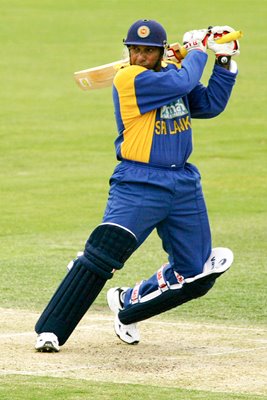 Aravinda De Silva in action