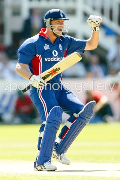 Andrew Flintoff celebrates victory