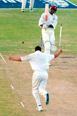 Steve Harmison bowls Chris Gayle