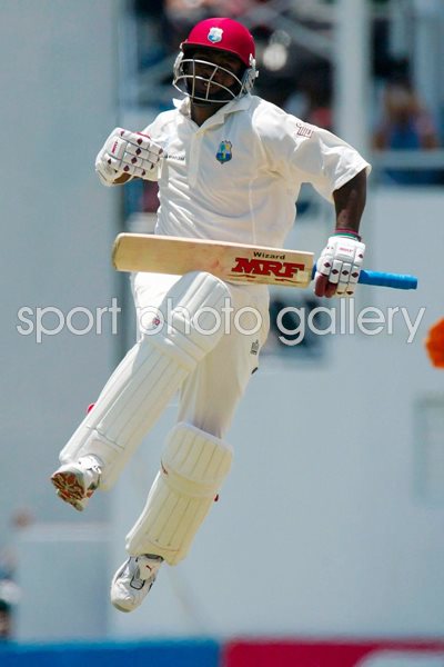 Brian Lara breaks World Record