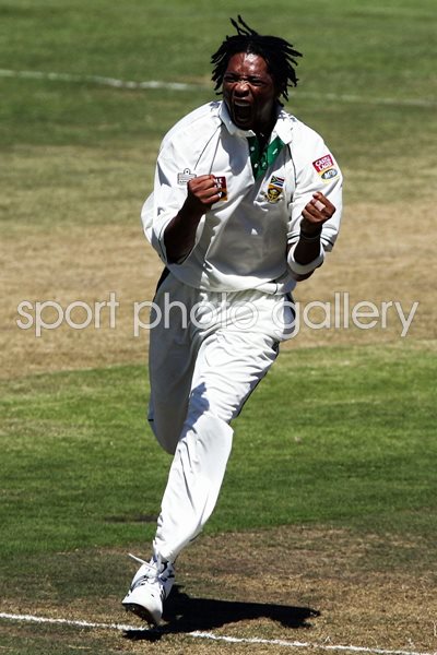 Makhaya Ntini celebrates