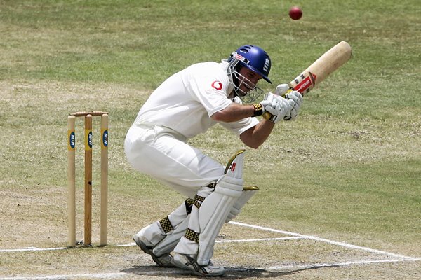 Andrew Strauss ducks a bouncer