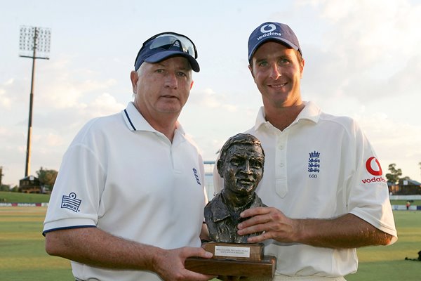Duncan Fletcher and Michael Vaughan
