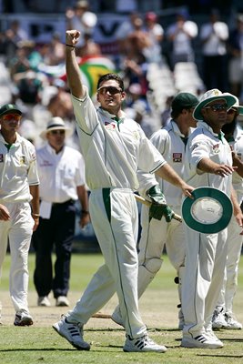 Graeme Smith celebrates