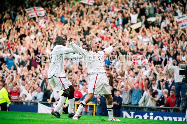 David Beckham celebrates Qualification Goal