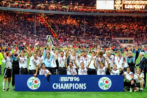 Germany celebrate Euro 1996
