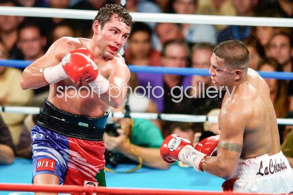 Fernando Vargas v Oscar De La Hoya