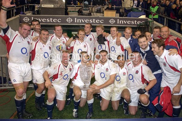 England celebrate with the Cook Cup 