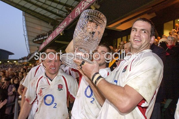 England celebrate with the Cook Cup 