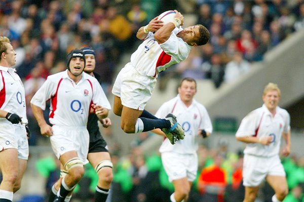 Jason Robinson catches the loose ball