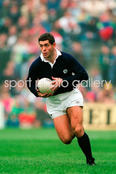 Gavin Hastings Scotland action