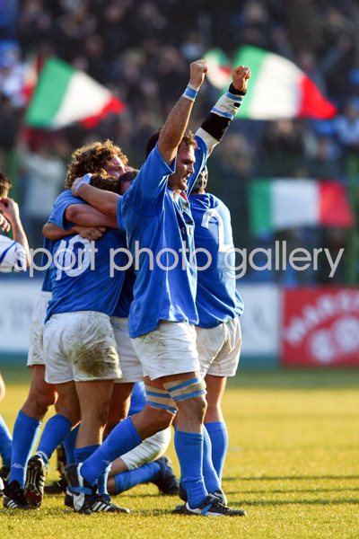 Matthew Phillips of Italy celebrates 