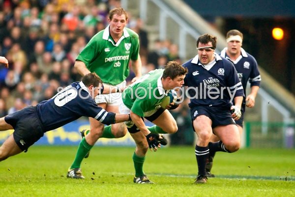 Brian O'Driscoll of Ireland and Gordon Ross of Scotland