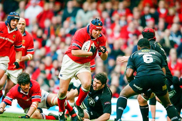 Anthony Foley, the Munster number 8 storms forward