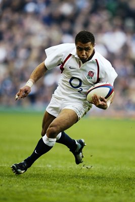 Jason Robinson of England