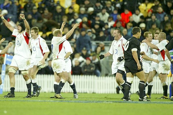 England celebrate win over All Blacks