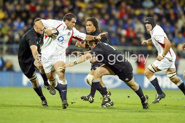 Martin Johnson charges forward v All Blacks