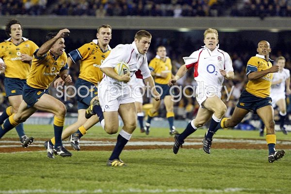 Ben Cohen sprints clear v Australia