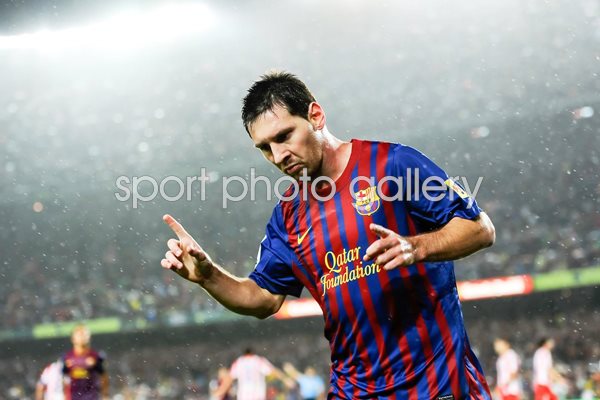Lionel Messi of FC Barcelona celebrates