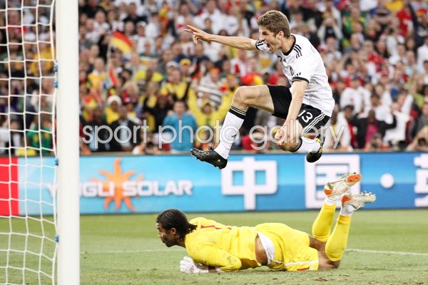 Thomas Mueller scores 4th Germany Goal