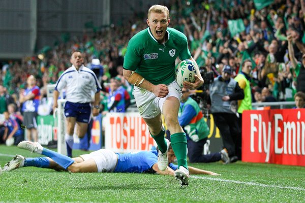 Keith Earls scores v Italy World Cup 2011