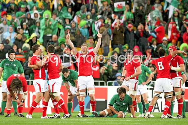 Wales beat Ireland Quarter Final 2011