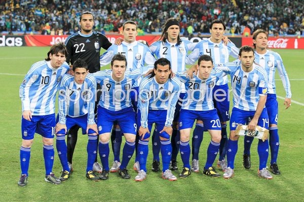 Argentina line up v Mexico in Last 16