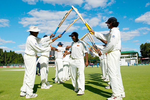 Muttiah Muralitharan guard of honour