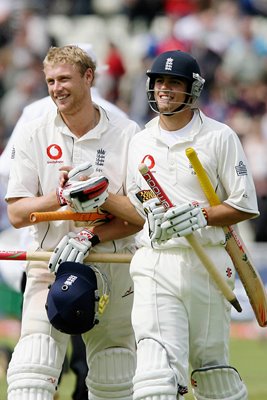 Alastair Cook and Andrew Flintoff celebrate 