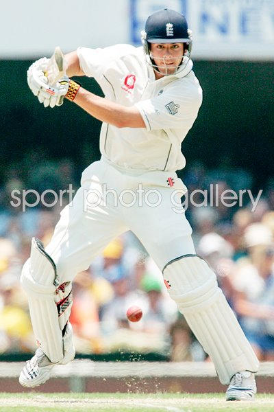 Alastair Cook action - Ashes 2006