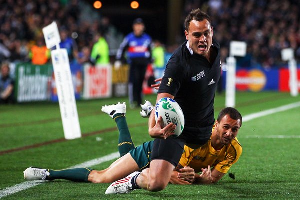 Israel Dagg sets up Ma' Nonu Try