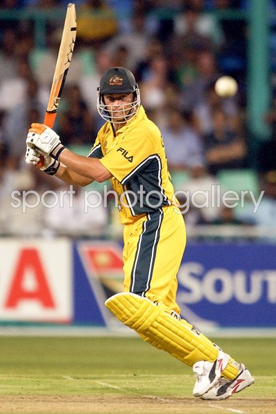 Adam Gilchrist of Australia on his way to 67