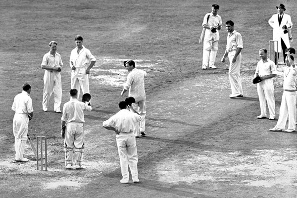 England salute legend Don Bradman's final innings