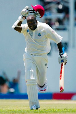 Brian Lara breaks World Record