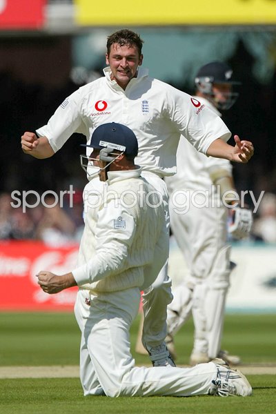 Stephen Harmison and Nasser Hussain 