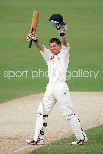 Geraint Jones celebrates century