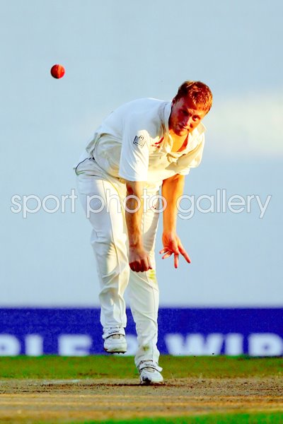 Andrew Flintoff Bowls 