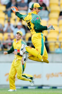 Adam Gilchrist and Michael Clarke