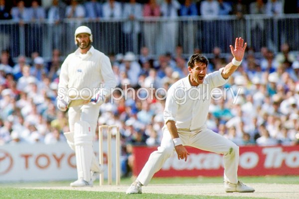 Richard Hadlee appeals 