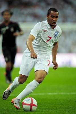 Theo Walcott England v Mexico 2010