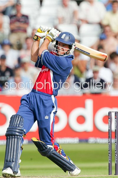 Andrew Strauss hits out