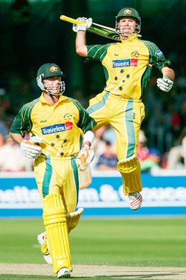 Ricky Ponting celebrates 