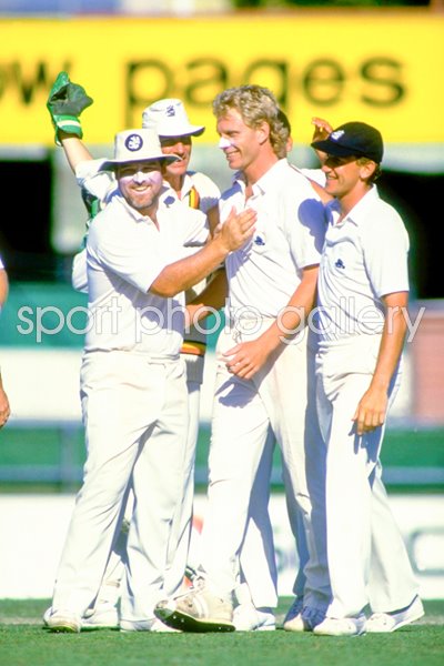 Graham Dilley of England