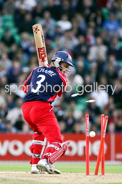 Glen Chapple of Lancashire is bowled 