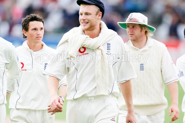 Andrew Flintoff leaves the field