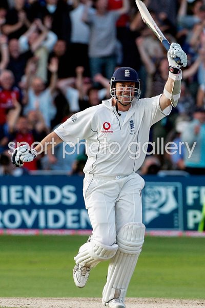 Ashley Giles celebrates 