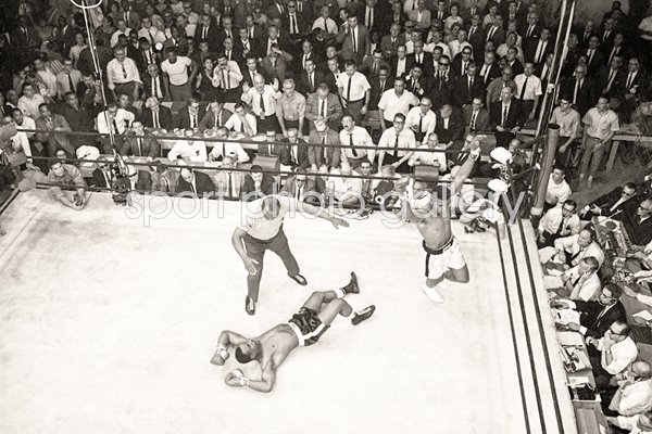 Cassius Clay knocks out Sonny Liston Lewiston 1965